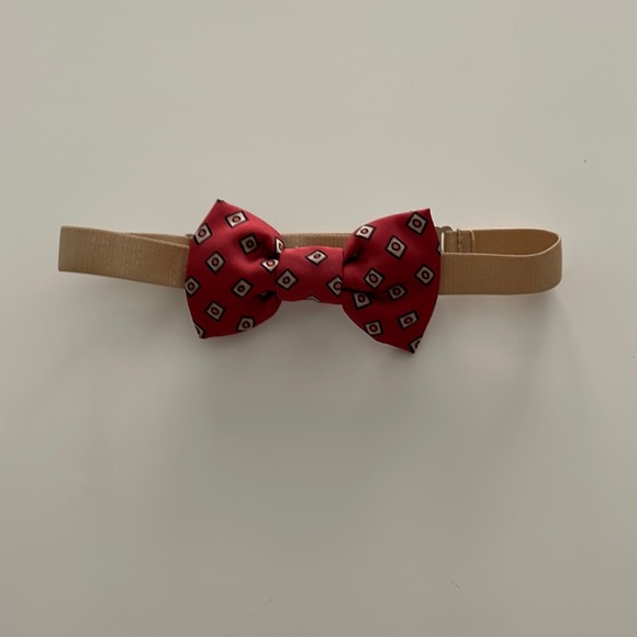 Bow tie adjustable 100% silk hand made for toddler boy brand new - Picture 1 of 3